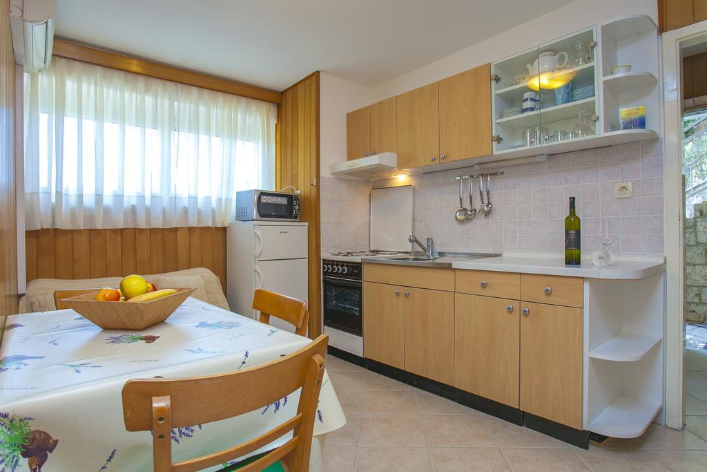 Guest House Lovric Лумбарда Стая снимка