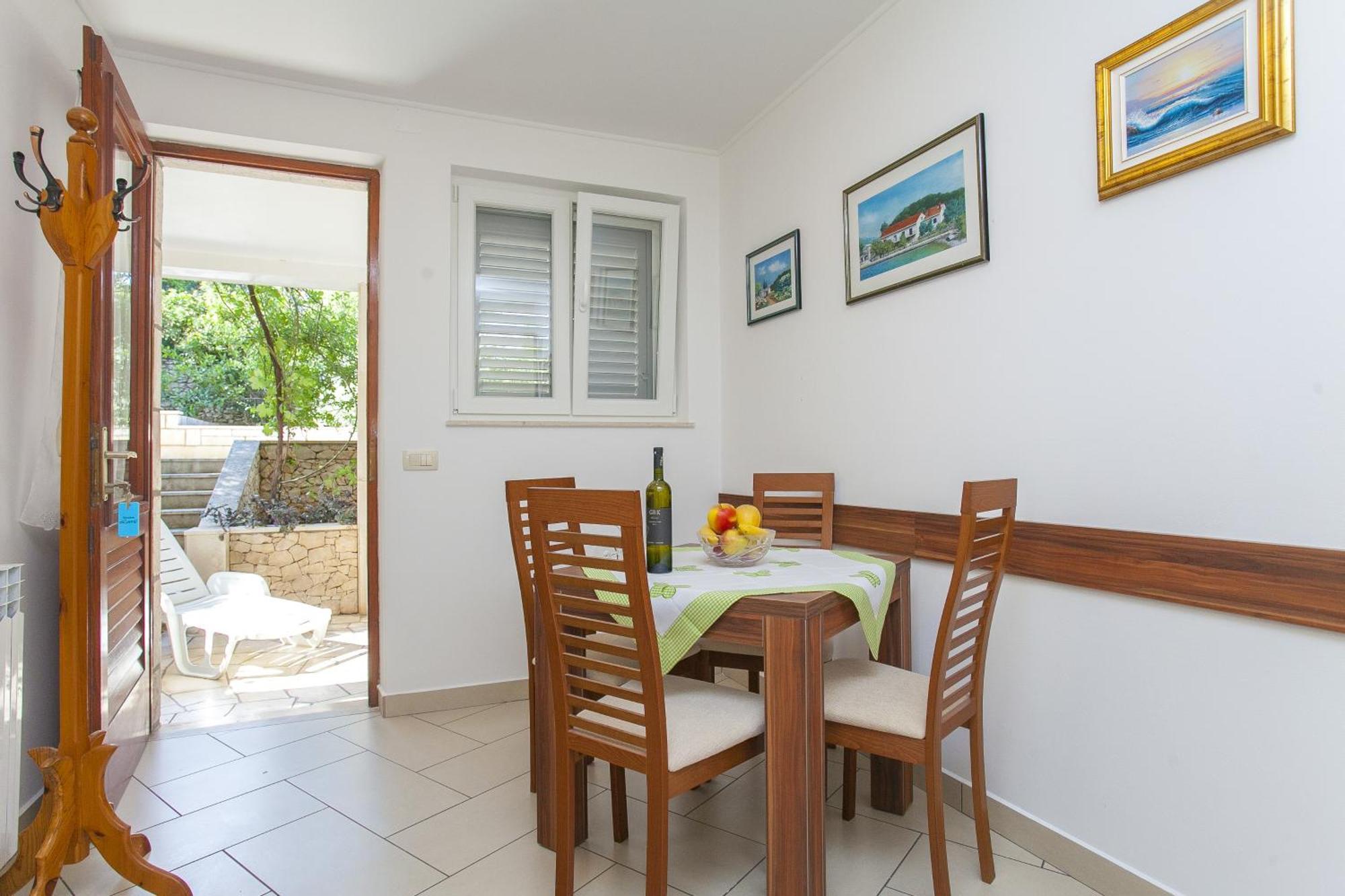 Guest House Lovric Лумбарда Стая снимка